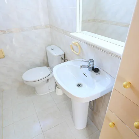 Edificio Isabel Only Families Appartement